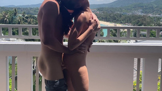 Жаркое порно видео с развратной парой