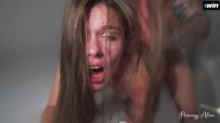 Экстремальный секс с Princess Alice – анал и вагина в одном видео