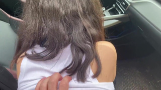 Страстный секс в машине с чулками