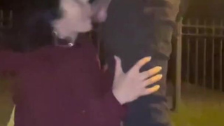 Минет на самокате в парке – экстремальный минет на улице