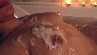 Секс с обилием спермы на пышных формах смотреть онлайн