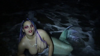 The Siren lured the fisherman - Halloween.mp4
