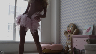 Порно видео с Ларой Фрост смотреть онлайн