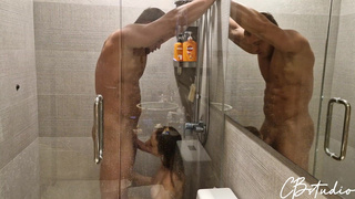 Горячее порно видео с развратной блондинкой