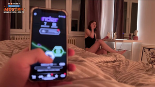 Страстный секс с развратной девушкой — смотреть онлайн горячее порно видео