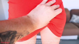 Секс видео с пробкой и лицом – экстремальный оргазм ради карьеры