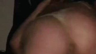 Горячая попка разогревается перед жестким сексом