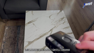 Голая девушка на диване страстно трахается с парнем