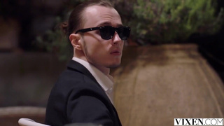 Страстный минет и мощный финал на лицо