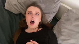 Реальное секс видео страстного траха с кончиком