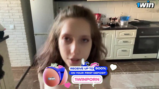 Горячее порно видео с эротичной парой