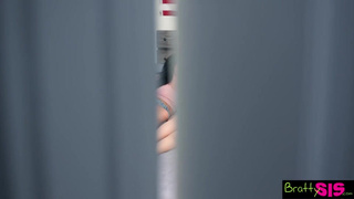 Реальное домашнее порно с развратной девушкой