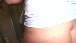 Сквирт во время минета от мамы – домашнее порно видео с развратной семейкой