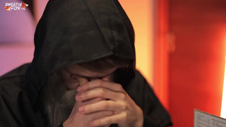 Порно вместо Ютуба — неожиданный поворот в ролике