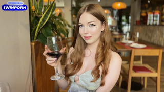 Секс видео онлайн — горячая съемка с красоткой