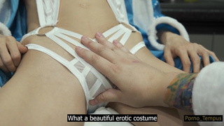 Секс на корпоративе: измена мужу с диким оргазмом