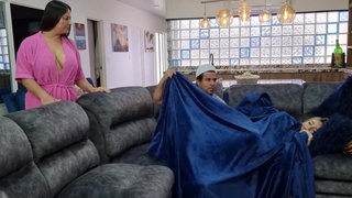 Страстная измена мачехи – домашнее порно в HD