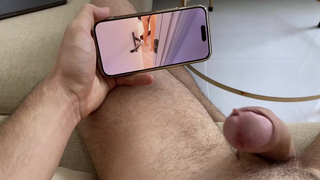 Кончаю на горячее видео с рыжей