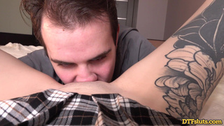 Страстный инцест-ролик с мамой – смотреть онлайн