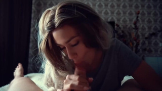 Смотреть страстный минет с сестрой