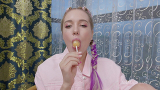 Анальное порно видео – страстный секс с юной девушкой