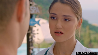 Страстный межрассый секс с красотками