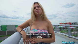 Секс за деньги – страстное видео с реальной девушкой