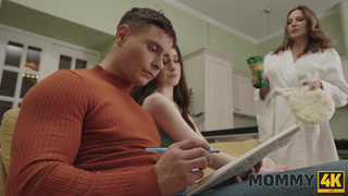 Горячий тройничок с зятем