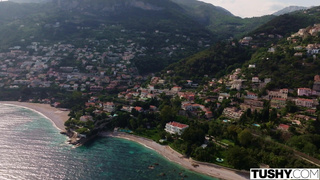 Смотреть домашнее порно: Marilyn Crystal ублажает мужа в новом доме