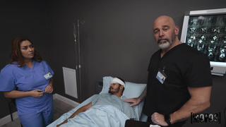 Страстное порно видео в мед учреждении