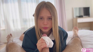 Страстное порно видео с Аллиникой в формате POV