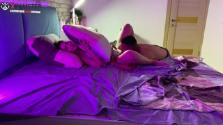 Мачеха стыдится, но не может остановиться - жесткий секс с пасынком