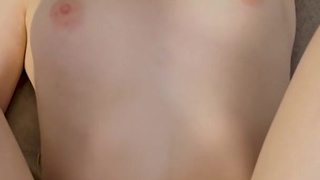 Реальное видео секса с веб-моделью – страстный трах и оргазмы