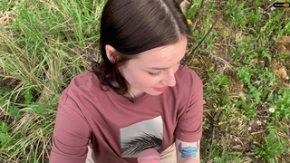 Olivia Moore - профессиональный пикап и минет на публике