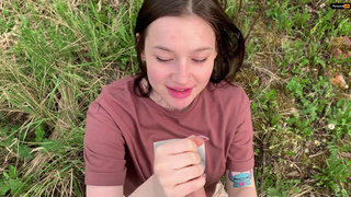 Olivia Moore - профессиональный пикап и минет на публике