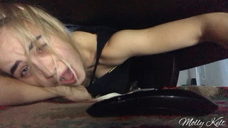 Секс с соседкой в неожиданной ситуации – домашнее видео