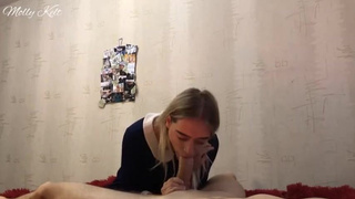 Смотреть порно онлайн: домашний сюрприз