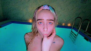 Секс онлайн с Молли Кельт в HD