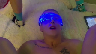 Страстный секс втроем смотреть онлайн