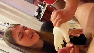 Порно ролик с разогревом перед съемками