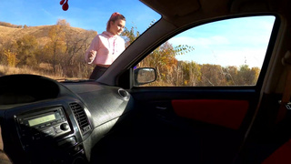 Секс в машине за проезд – горячее порно видео с развратной девушкой