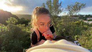 Эксклюзивное домашнее видео – жесткий трах и глубокий минет