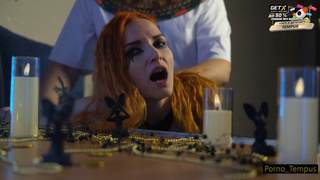 Секс видео с рыжей на подарок