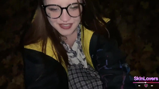 Горячее порно видео в лесу HD