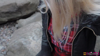 Pretty Girl Had To Suck Dick Of Security Guard To Avoid Getting Big Fine ｜ English subtitles.mp4