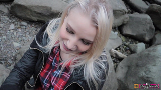 Pretty Girl Had To Suck Dick Of Security Guard To Avoid Getting Big Fine ｜ English subtitles.mp4