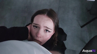 Нежная анимешница мастерски сосет член – секс видео онлайн