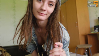 Страстный минёт от брюнетки с дредами