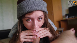 Страстный минёт от брюнетки с дредами