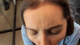 Fit Tattoo Girl Sucked in the Fitting Room of the Store in exchange for new clothes!.mp4